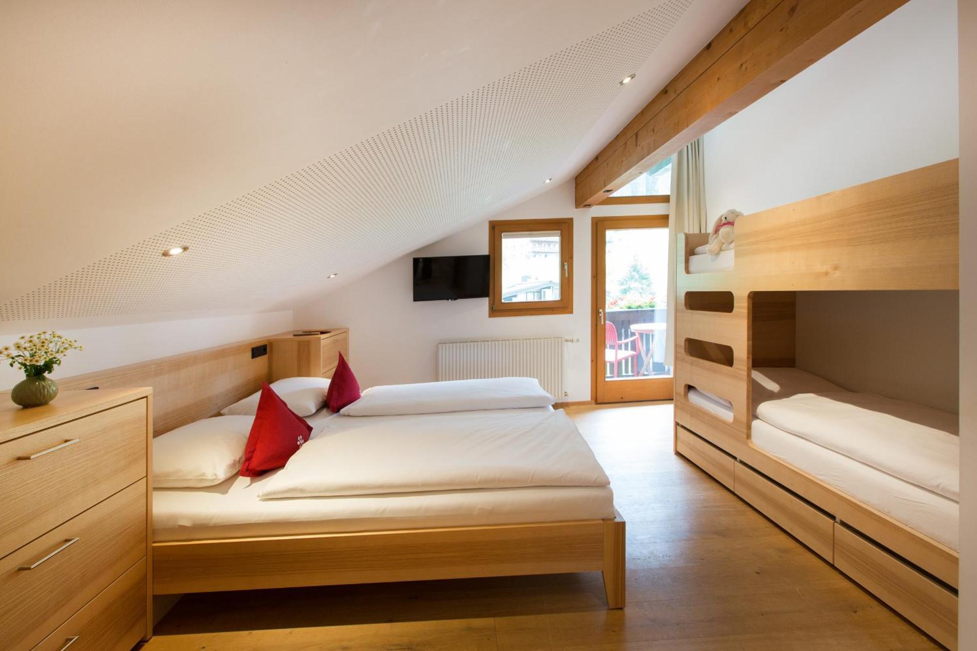 Familienhotel Mateera Gargellen / Montafon Buitenkant foto