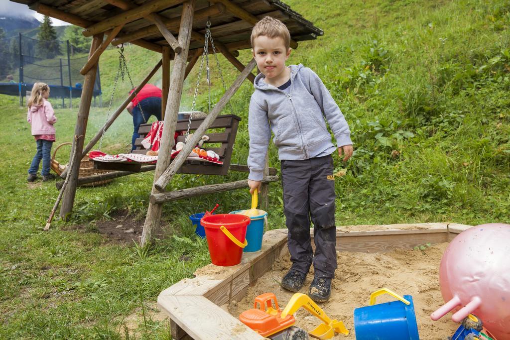 Familienhotel Mateera Gargellen / Montafon Buitenkant foto